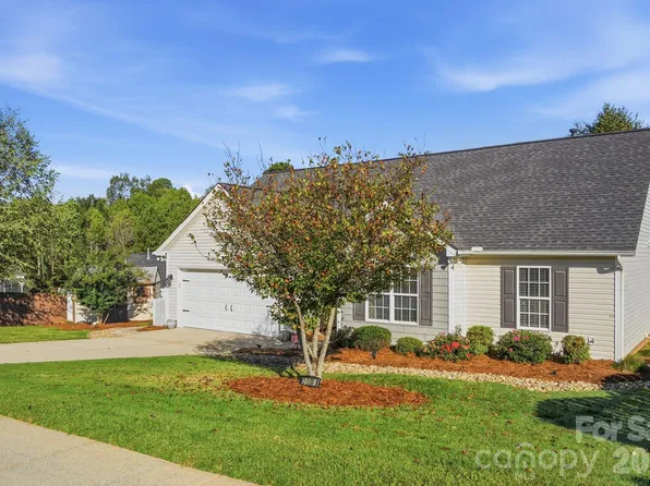 2008 Stepping Stone Ln, Monroe, NC 28110