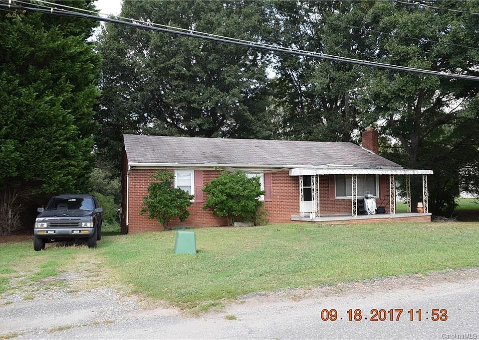 1st image of 2807 Calvary St