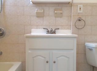 1659 Norman St #2LRXF, Ridgewood, NY 11385