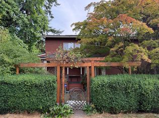 2703 NE 92nd St, Seattle, WA 98115