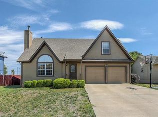 17311 S Ingrid St, Gardner, KS 66030