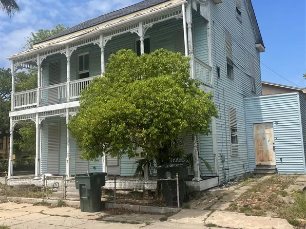 2028 Avenue M 1/2, Galveston, TX 77550