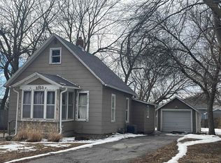 1143 N Logan St, Fremont, NE 68025