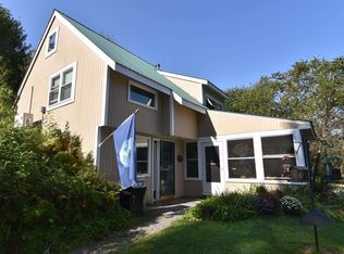 139 Wes White Hl, Richmond, VT 05477