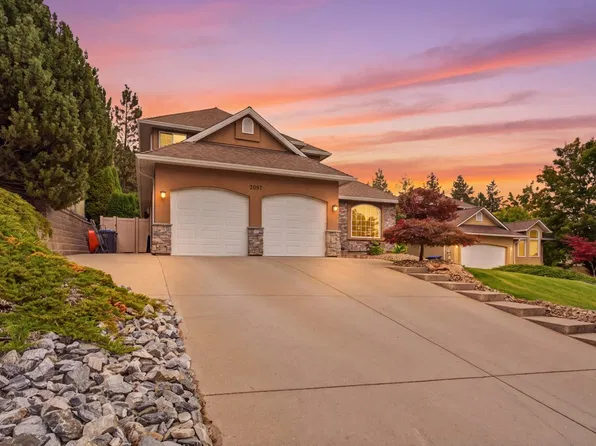 2097 Lillooet Cres, Kelowna, BC V1V 1Y2