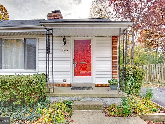 3rd image of 10809 Woodland Dr
