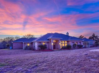 7037 Stokes Rd, Bellville, TX 77418