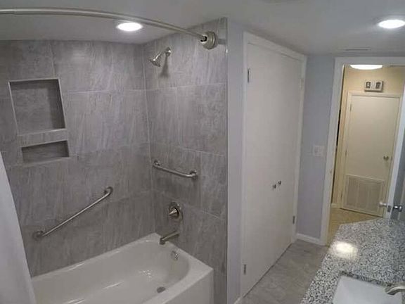 3rd image of 2447 Baywood Dr W