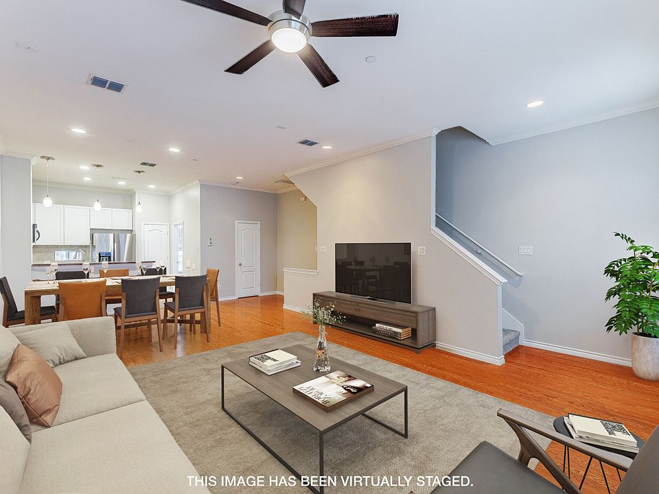 Open Floor Plan - Living room - 2nd floor (virtually staged)