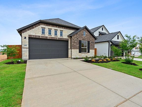 3rd image of 3209 Canyon River Ln