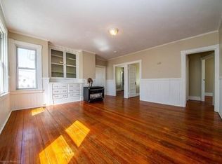 32 Ashley St #3, New Bedford, MA 02744