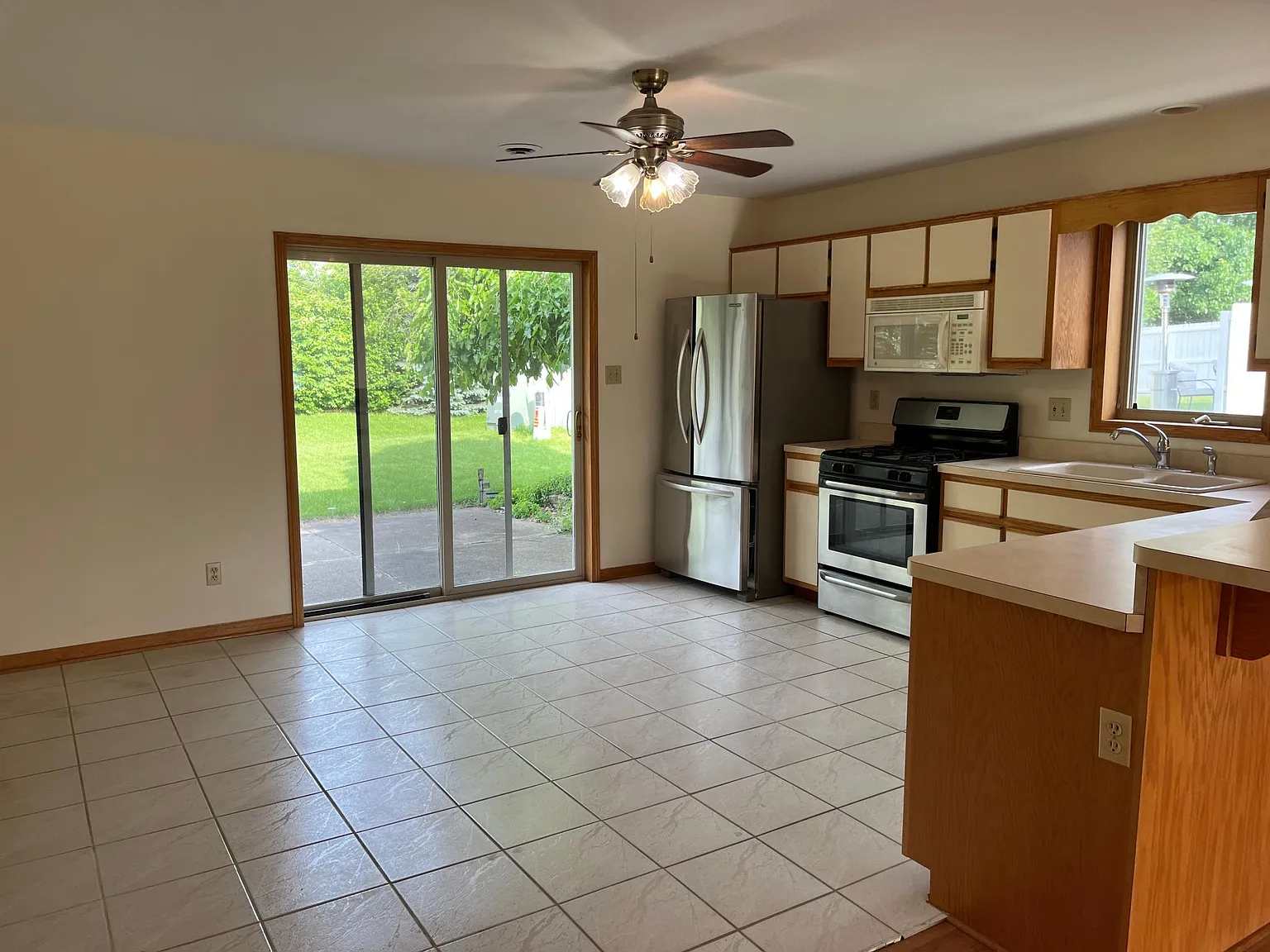 9223 Clark Pl — Photo 3