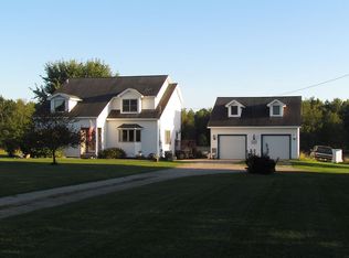 2400 E Elm Rd, Clare, MI 48617