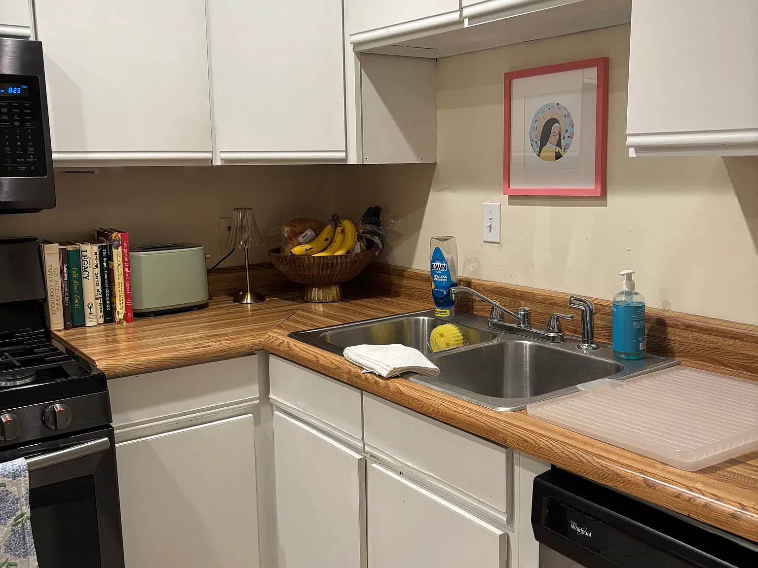 2 bed, 1100 sqft, $1,800 — Photo 2