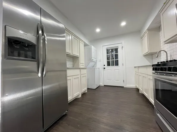 811 E Florida St #811, Durant, OK 74701