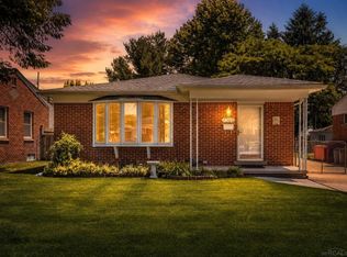 7368 Kubis St, Westland, MI 48185