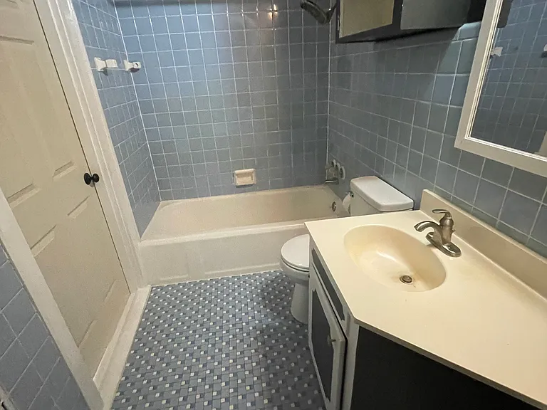 4156 Maryland Ave — Photo 9