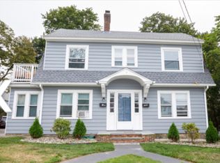 118 Vauxhall St, New London, CT 06320