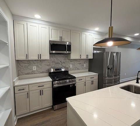 5th image of 1339 Ridge Pl SE