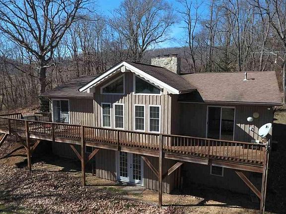 2nd image of 167 Mount Ida Ln