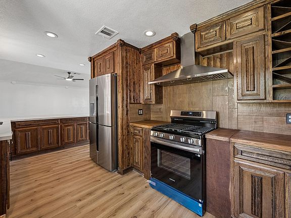 4th image of 21614 Park Wick Ln