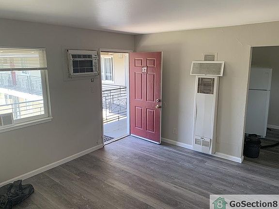 3rd image of 2401 Marconi Ave #0