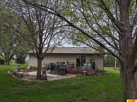 4th image of 6284 E Military Ave
