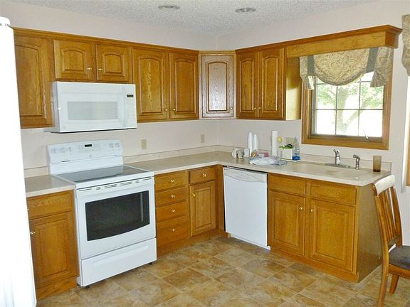 3rd image of 4426 Avenue P