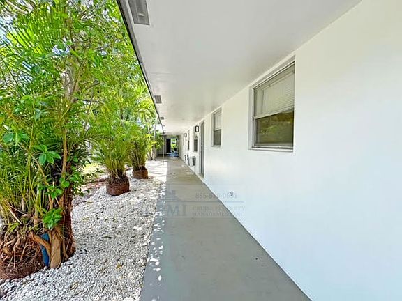 3rd image of 6201 Taylor St APT 4
