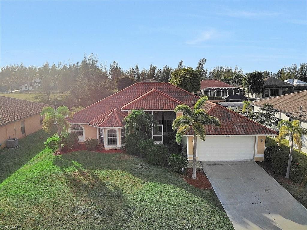 702 NW 38th Pl, Cape Coral, FL 33993 Zillow