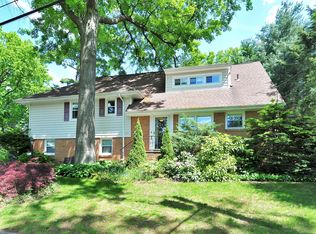 971 Wilson Ave, Teaneck, NJ 07666