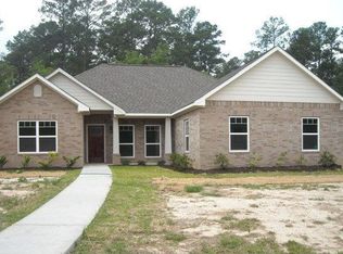 109 Old Pond Rd, Lufkin, TX 75901