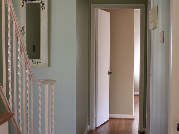 4th image of 8418 Wendell Dr
