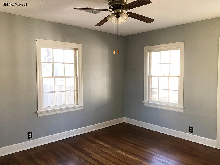 3303 Werner Ave — Photo 8