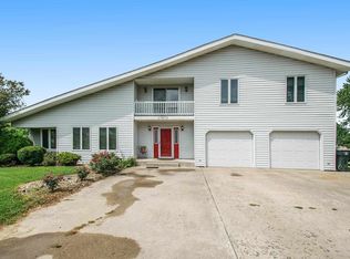 17873 Jackson Rd, South Bend, IN 46614