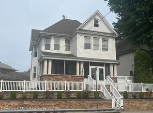 127 Watchogue Rd, Staten Island, NY 10314