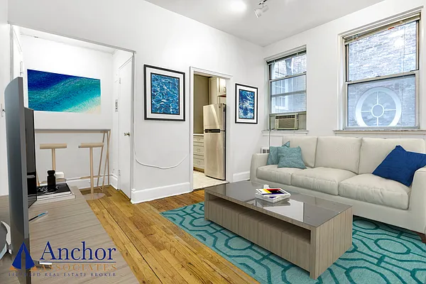 Rented by Anchor Associates | media 1