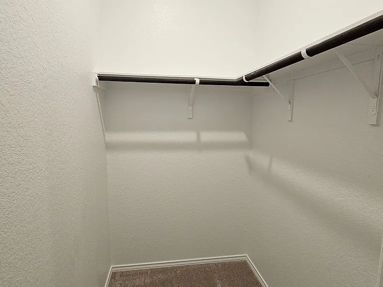 128 Dollars Dr — Photo 23