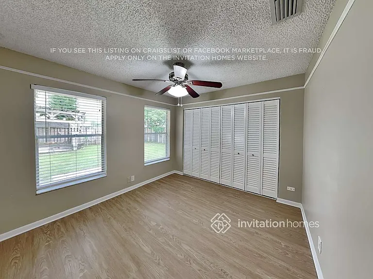 12169 Sycamore Ln — Photo 11