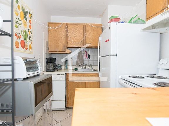 48 Brighton Ave. #17 Boston (Allston) Unit Photo 2