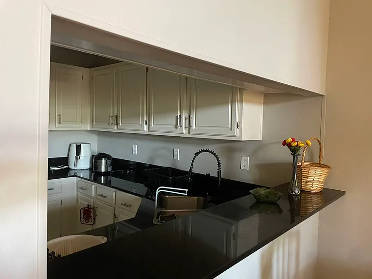 3407 Binkley Ave #E — Photo 8