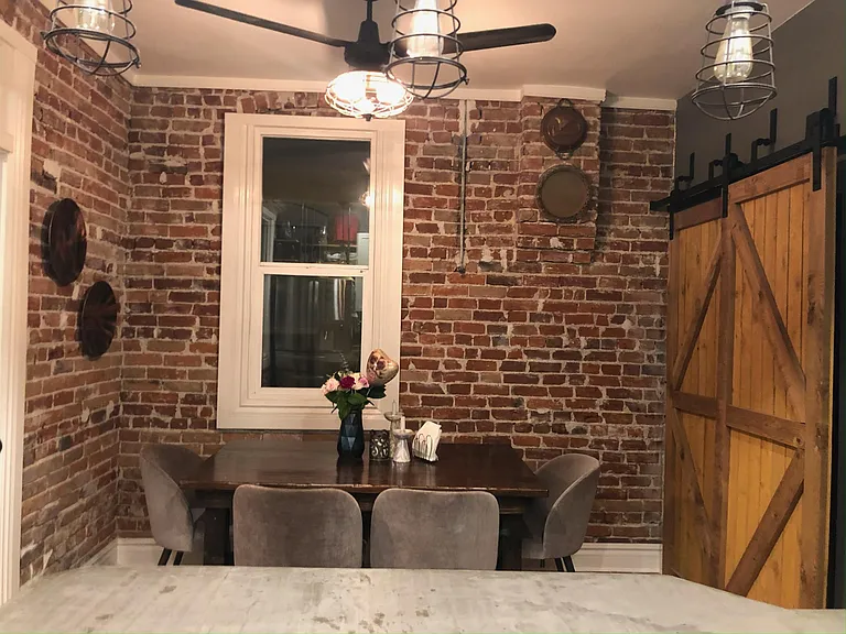 250 N Cherokee St — Photo 10