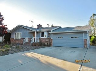 807 W Orchard Ave, Selah, WA