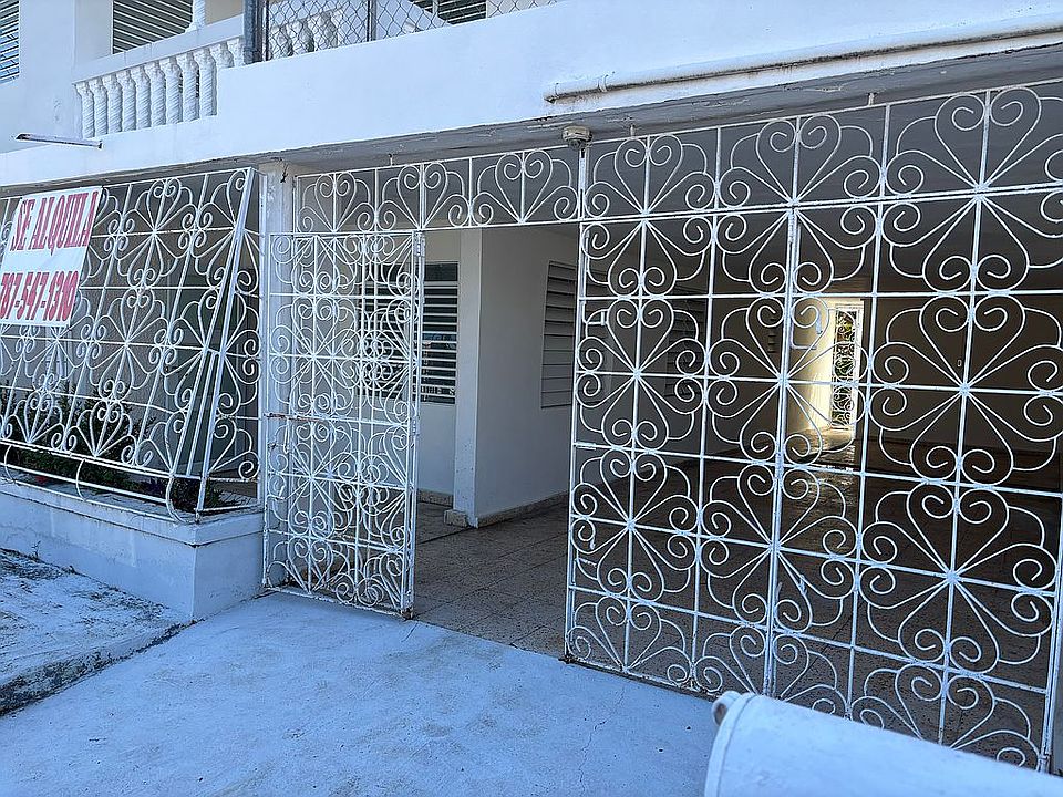2nd image of 62 Calle 1