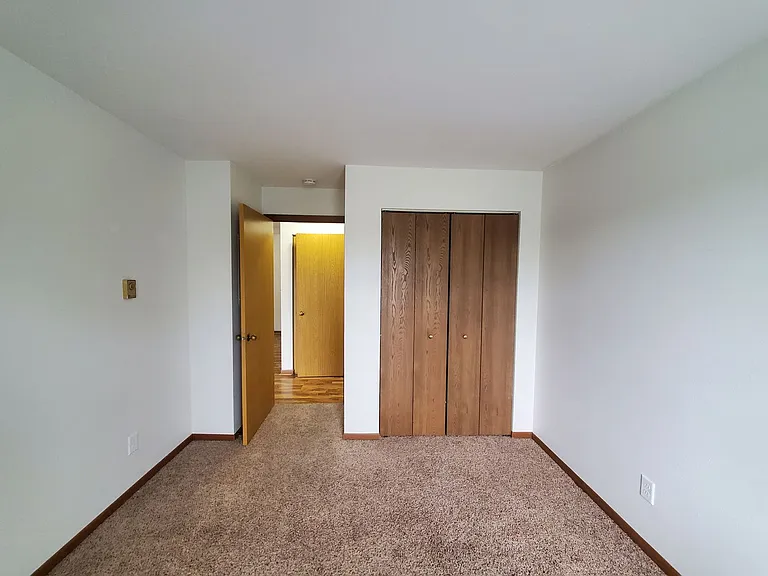 Orchard Village Apartments — Photo 71