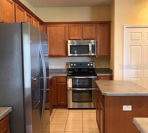 5th image of 2601 Breaker Ln