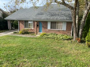 3409 Featheridge Dr, Lexington, KY 40515