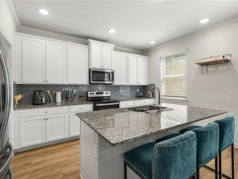 2195 Cormac St — Photo 14