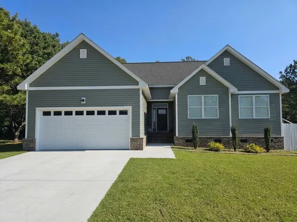 3315 Sherwood Gate Cpe, Charles, VA 23310