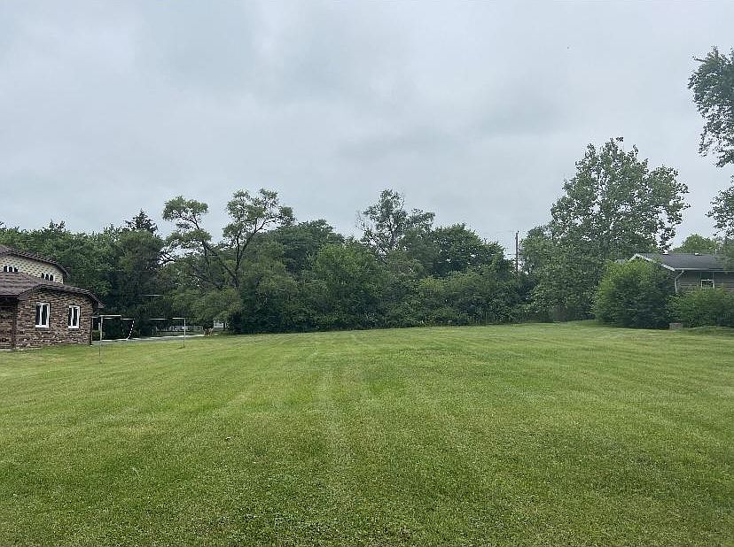 2nd image of 11923 Stephanie Ln